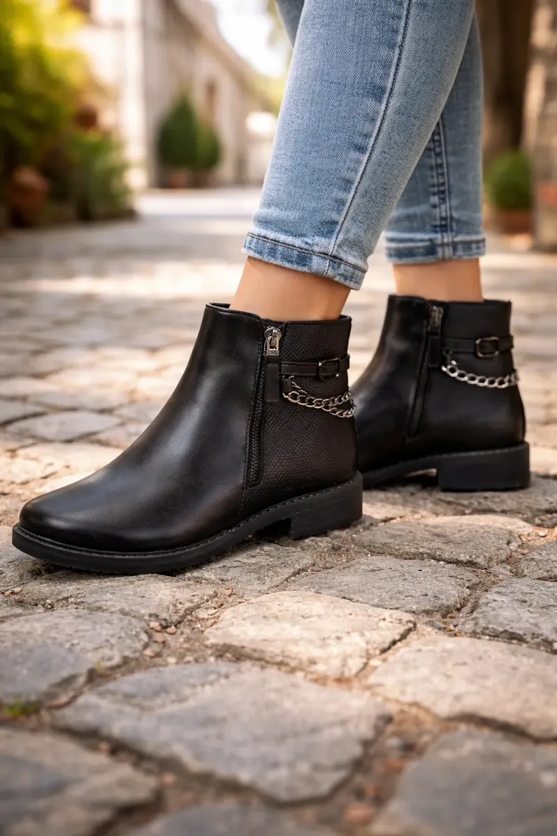 Bota Baja De Mujer Legrand Con Cadenas Decorativas